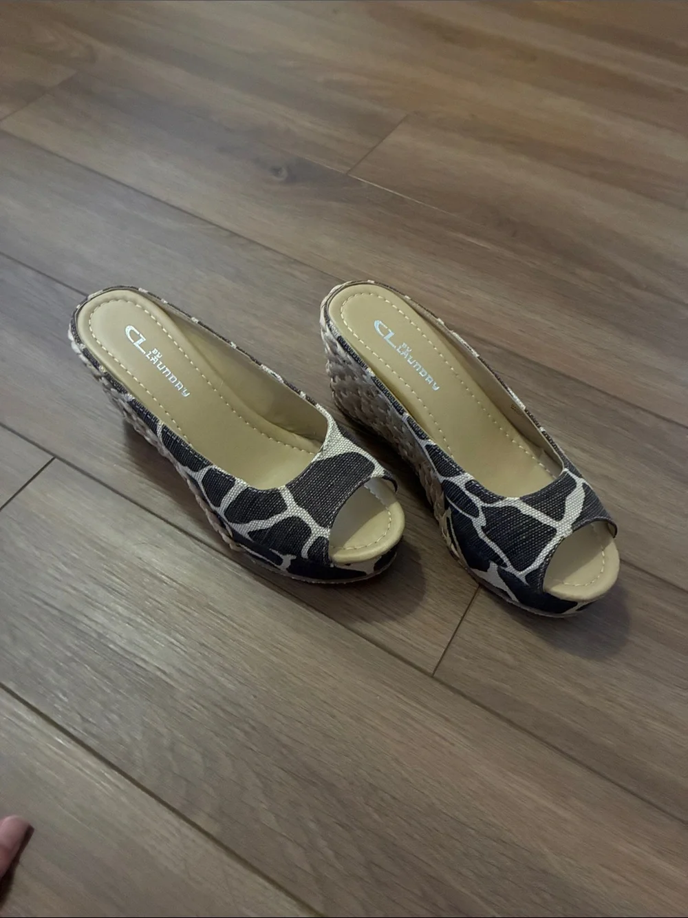 CL by Laundry Brown and Cream Giraffe-Print Espadrille Wedge Slides